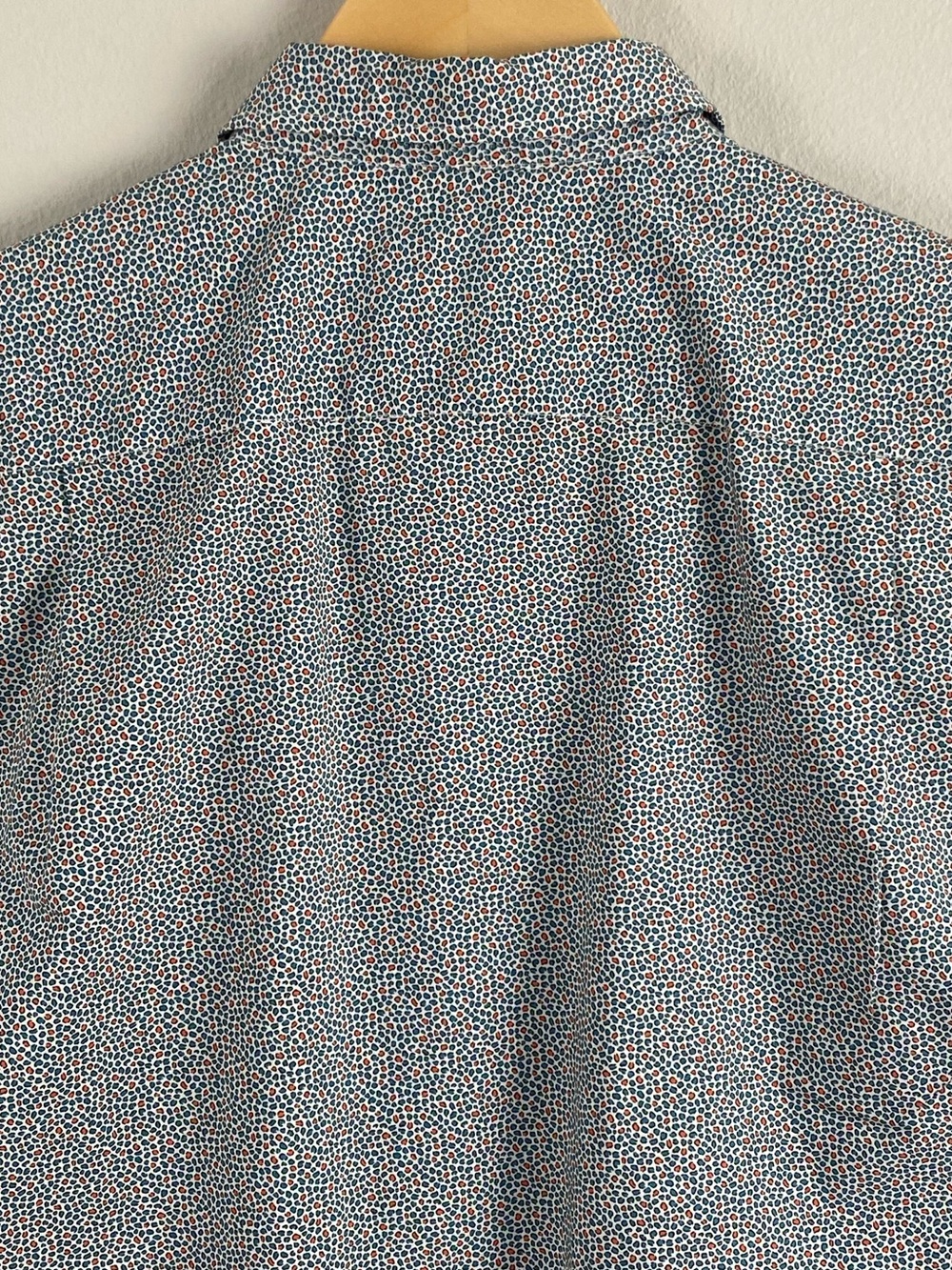 Rodd & Gunn Sports Fit Micro Pattern Short Sleeve Button Front Shirt - Picture 5 of 15